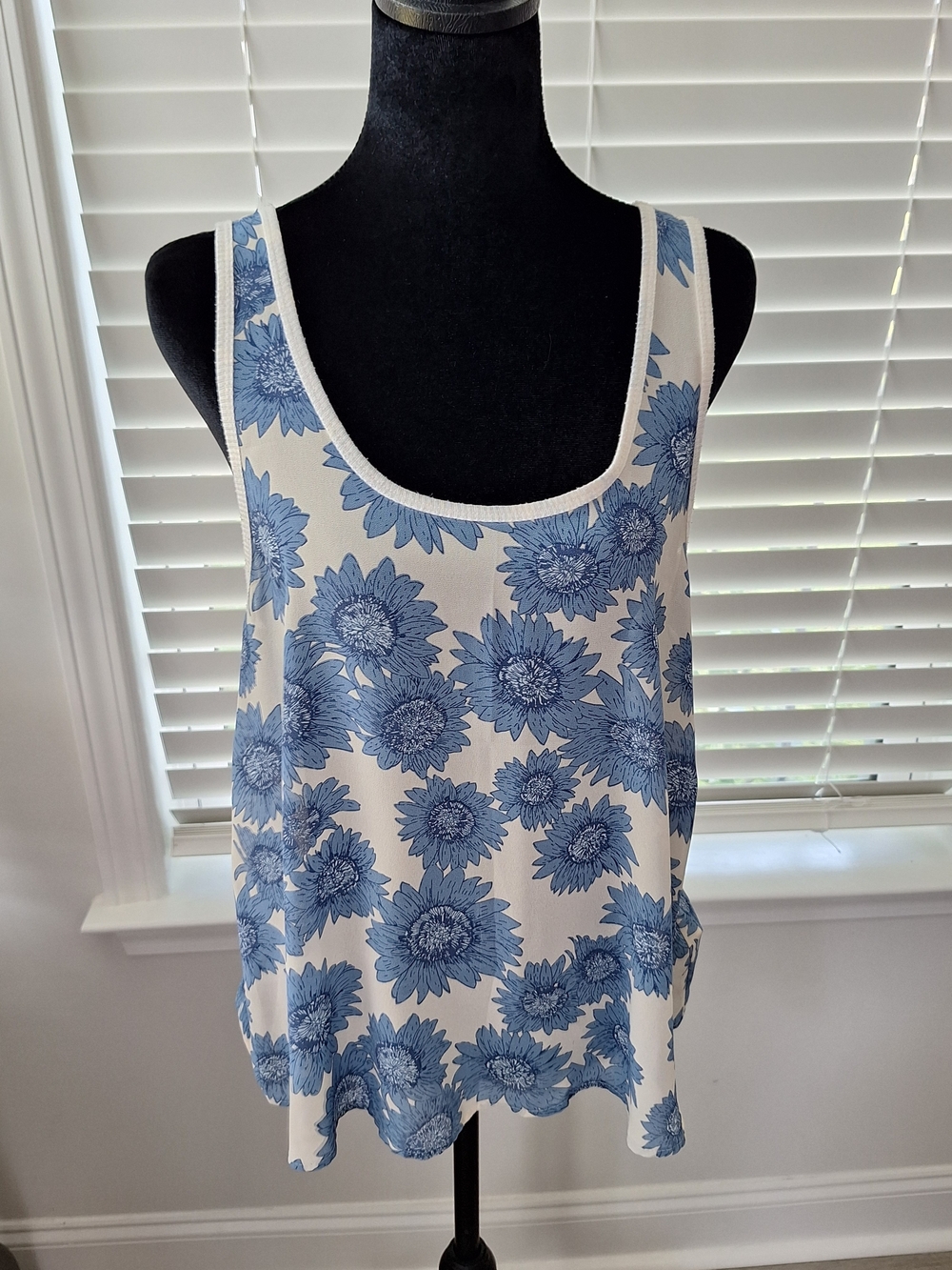 Mudd White Tank Top with Blue Floral Print